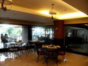 Don Felipe Hotel Ormoc Exterior foto